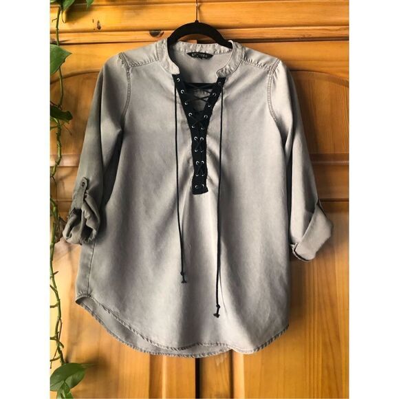 Express Womens Gray Lace Up Front Tassel Long Sleeve Shirt Top Size P/S - Picture 2 of 10